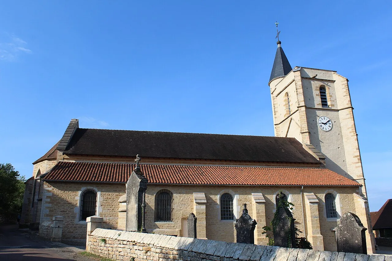 Église Saint-Cloud à Maynal